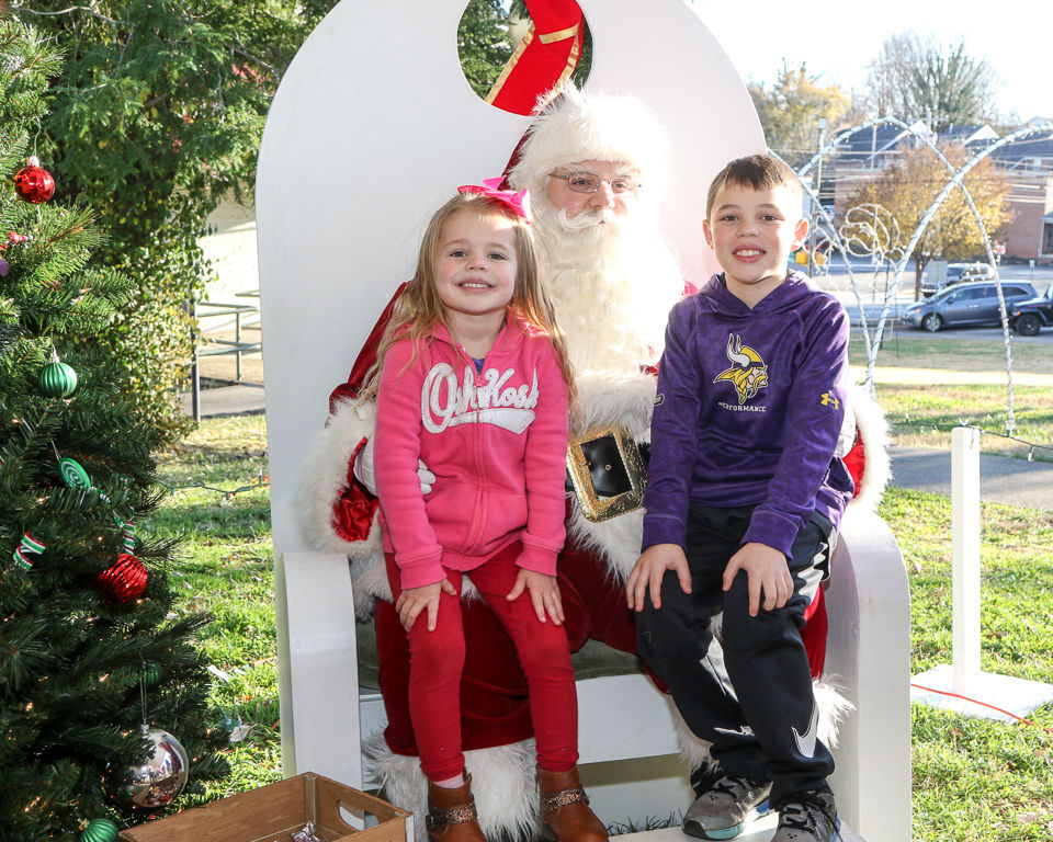 Winter Carnival _ Santa 11-24-19-8464.JPG